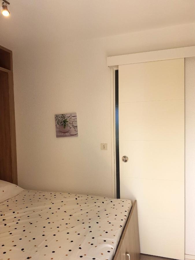 Appartement d'une chambre a Quiberon a 50 m de la plage avec vue sur la mer balcon amenage et wifi Extérieur photo