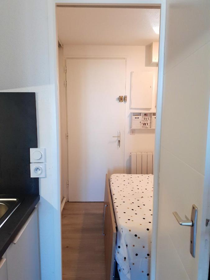 Appartement d'une chambre a Quiberon a 50 m de la plage avec vue sur la mer balcon amenage et wifi Extérieur photo
