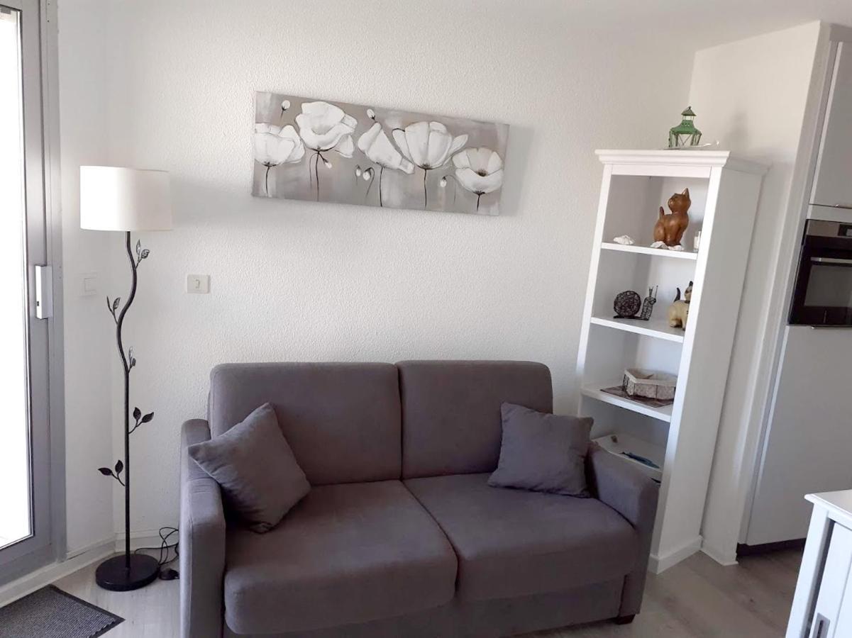 Appartement d'une chambre a Quiberon a 50 m de la plage avec vue sur la mer balcon amenage et wifi Extérieur photo